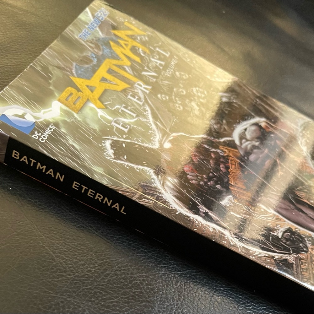 Batman Eternal Book